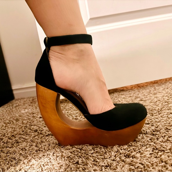 Jeffrey Campbell Shoes - Chic Jeffrey Campbell “Havana Last” Women's Wooden Wedge